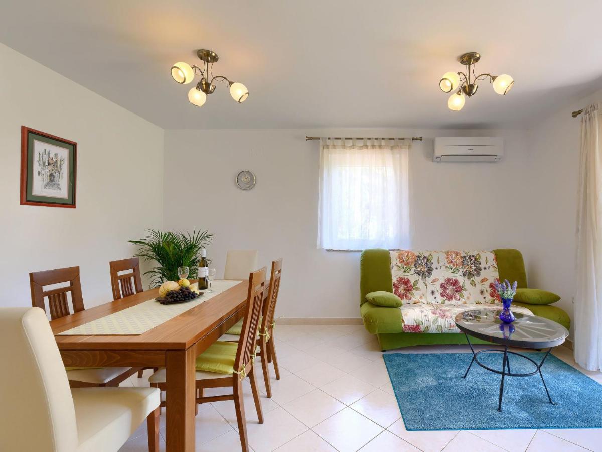 Holiday Home Carla - Lbn429 By Interhome Labin  Bagian luar foto