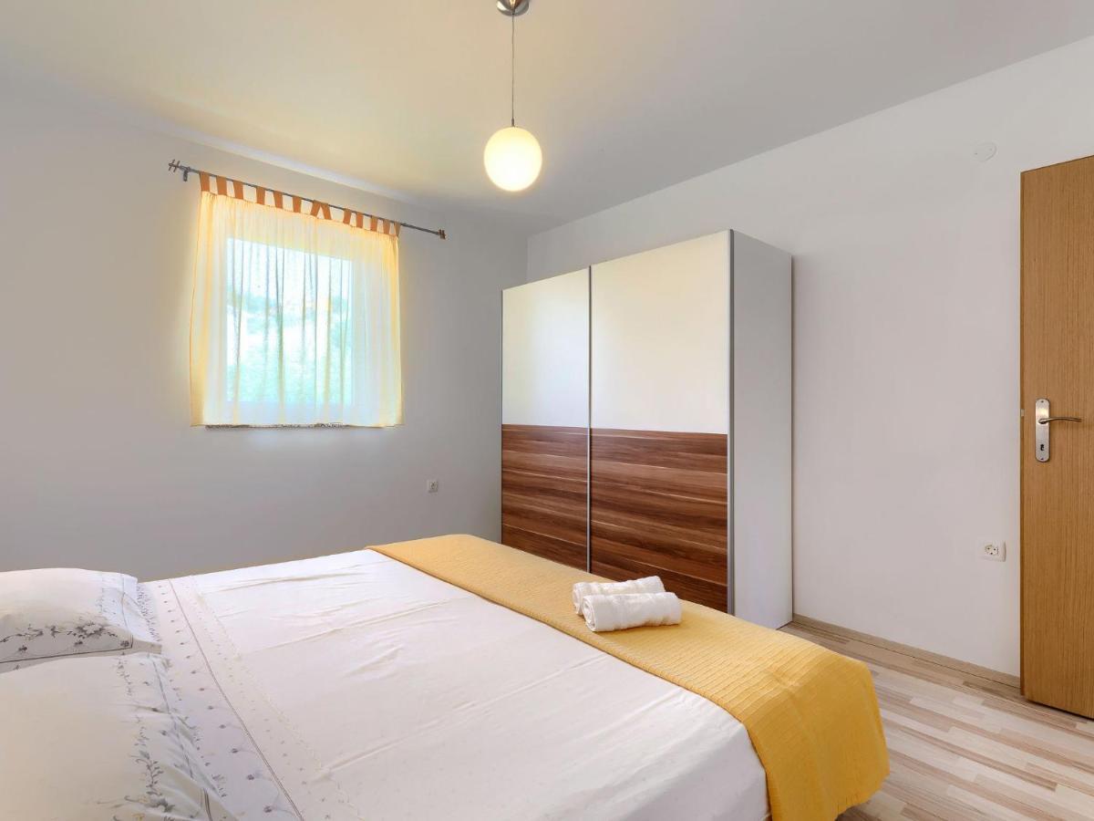 Holiday Home Carla - Lbn429 By Interhome Labin  Bagian luar foto