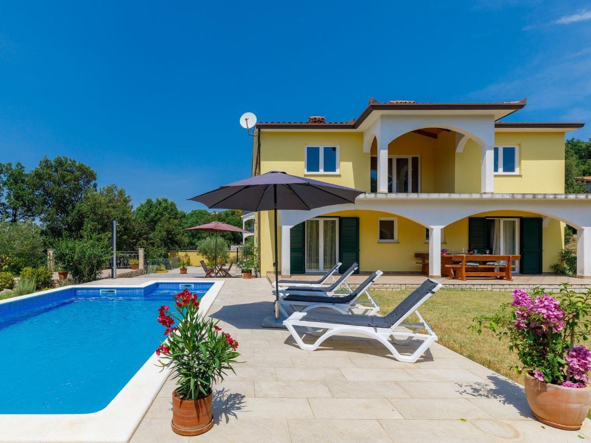 Holiday Home Carla - Lbn429 By Interhome Labin  Bagian luar foto